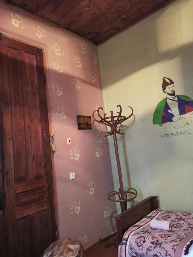 Cozy House Hotel Zugdidi Exterior photo